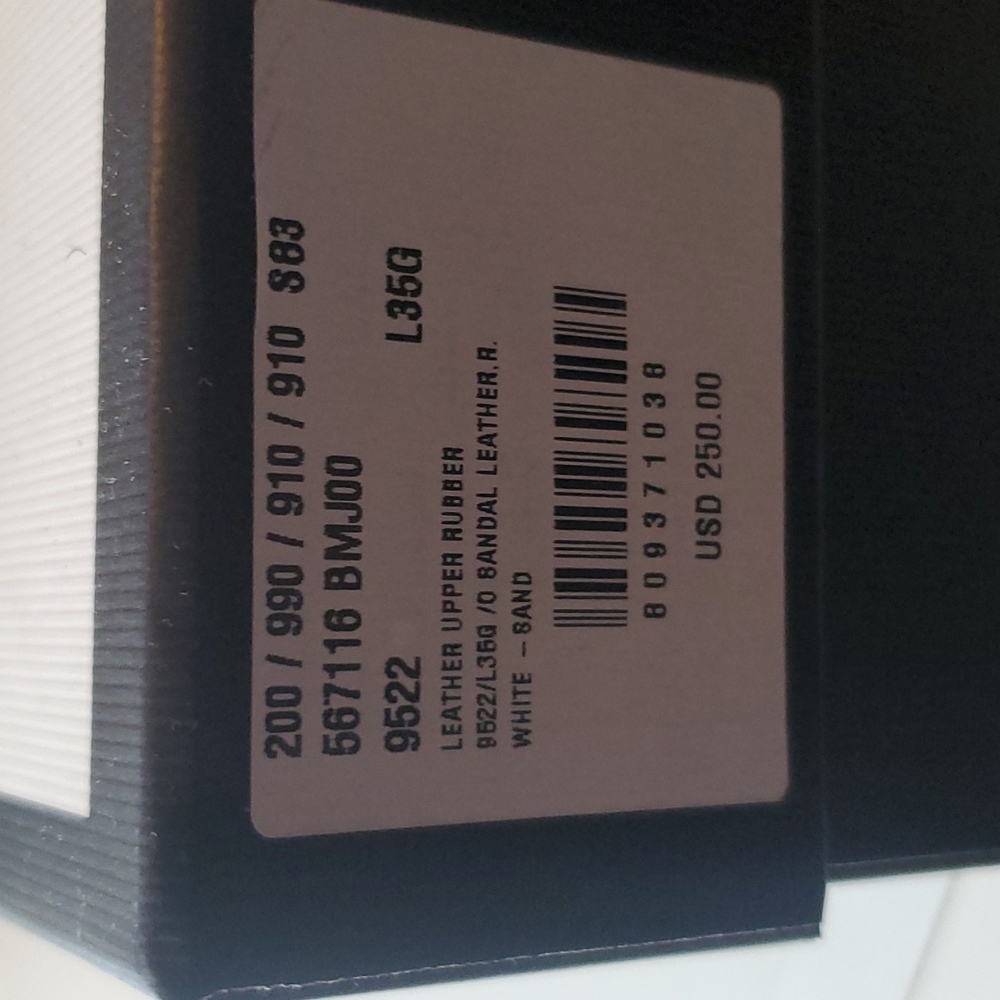 Gucci slides size 36